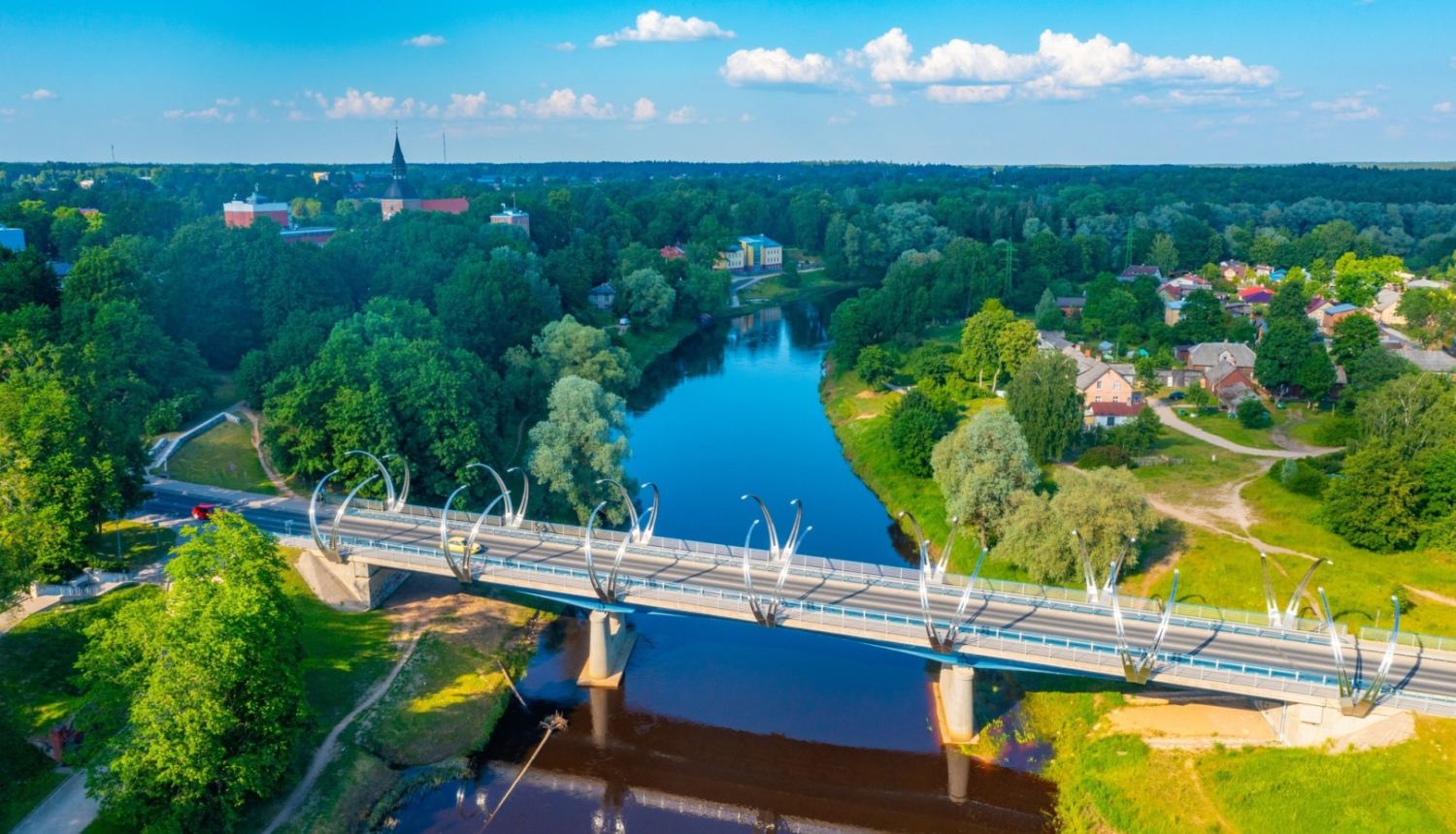 Valmiera, tilts pār Gauju